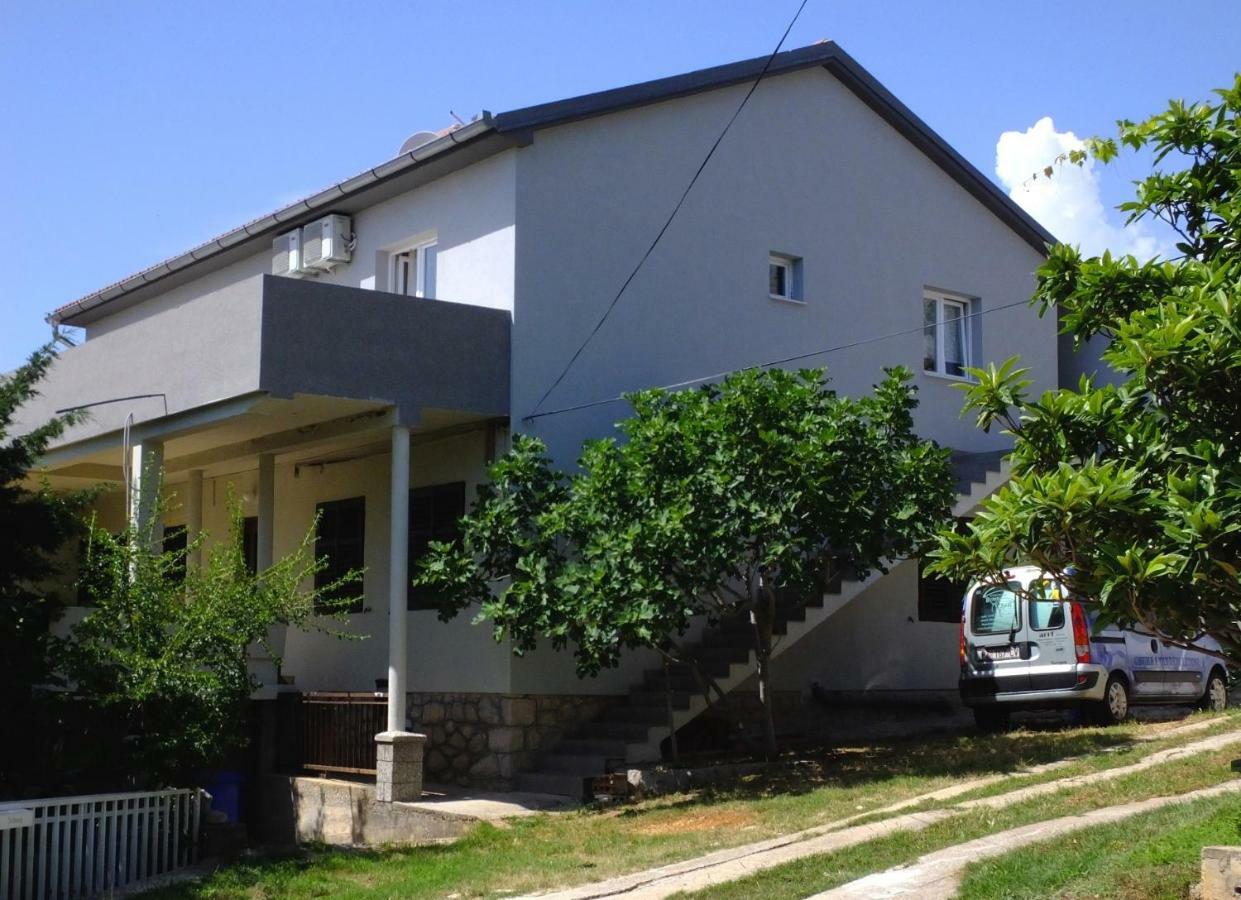 Apartmani Berno Стариград-Пакленица Экстерьер фото